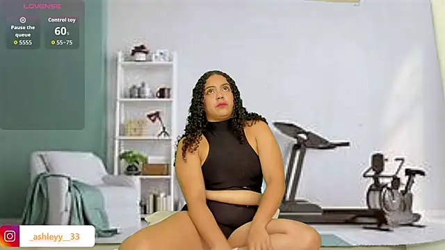  Ashley 33 online show from 18, 10, 2025