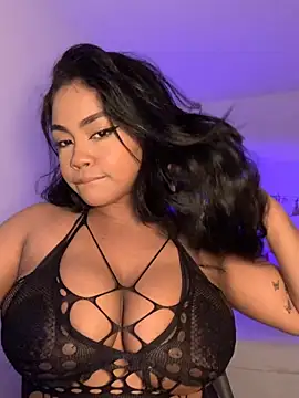 Dahiana Giil online show from 12, 11, 2025