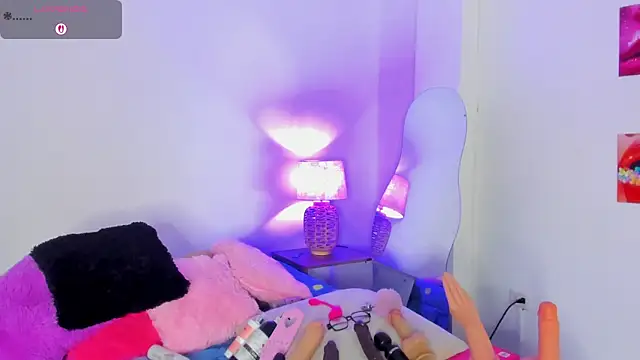 naomy 68 online show from 28, 11, 2025