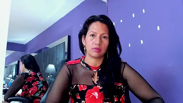 Aisha Nowak online show from 14, 3, 2025