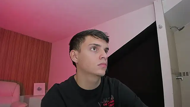 JacobRoberts1 online show from 20, 11, 2025