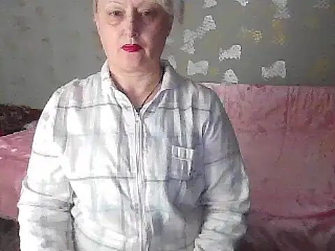 Snapshot of NikolinaBounty chatting on 9, 3, 2025 NikolinaBounty online show from 9, 3, 2025