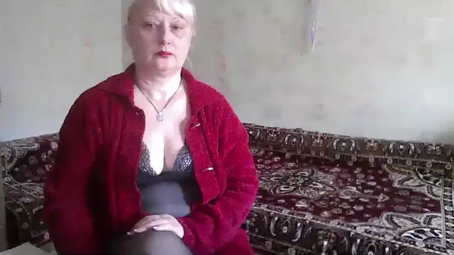 Snapshot of NikolinaBounty chatting on 2, 10, 2025 NikolinaBounty online show from 2, 10, 2025