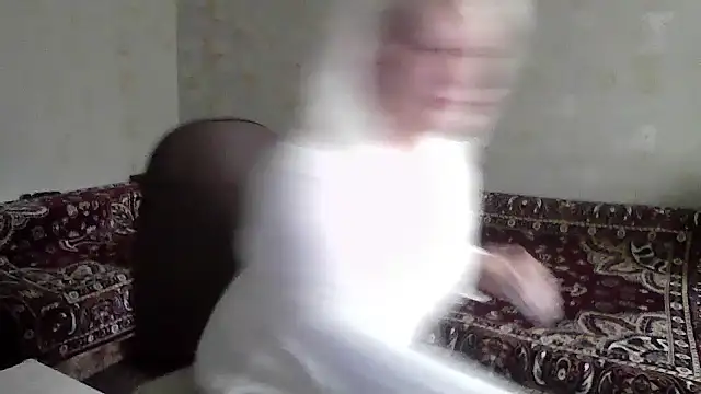 Snapshot of NikolinaBounty chatting on 8, 10, 2025 NikolinaBounty online show from 8, 10, 2025