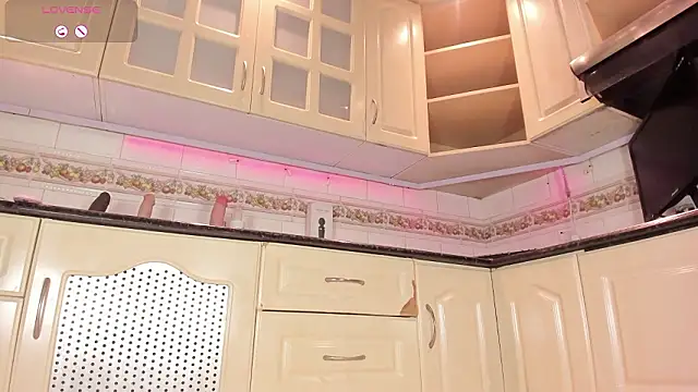 Snapshot of AnahisBennett chatting on 20, 2, 2026 AnahisBennett online show from 20, 2, 2026