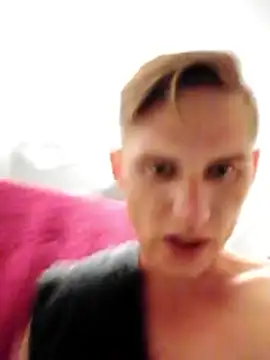 Ruanie online show from 14, 4, 2026