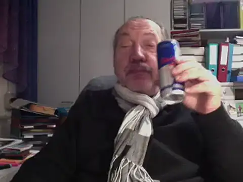 HMStraps01 online show from 15, 1, 2025