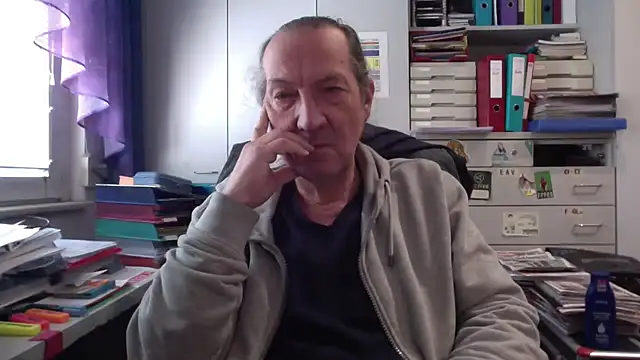 HMStraps01 online show from 6, 3, 2025