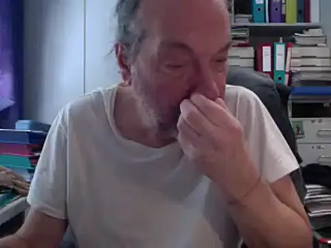 HMStraps01 online show from 18, 3, 2025