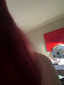 Snapshot of sexymelli18 chatting on 5, 2, 2026 sexymelli18 online show from 5, 2, 2026