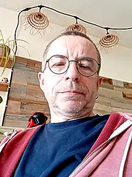 Snapshot of Xavspank2 chatting on 17, 3, 2026 Xavspank2 online show from 17, 3, 2026