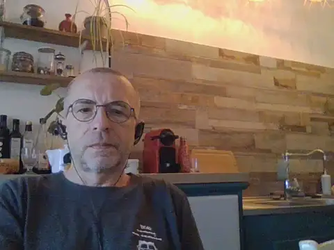 Snapshot of Xavspank2 chatting on 9, 6, 2026 Xavspank2 online show from 9, 6, 2026