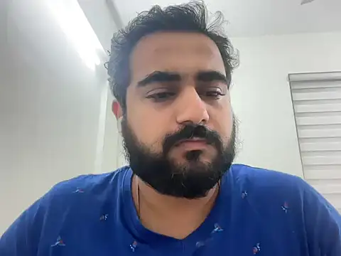 Snapshot of indian_thonger chatting on 9, 11, 2025 indian thonger online show from 9, 11, 2025