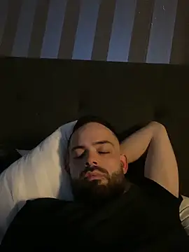 guccititi online show from 16, 10, 2025