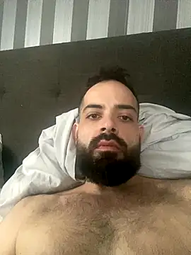 guccititi online show from 20, 10, 2025