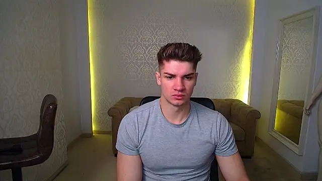 MaxKaiden online show from 5, 2, 2026