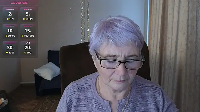 Snapshot of Sandra_Snowflake chatting on 7, 1, 2026 Sandra Snowflake online show from 7, 1, 2026