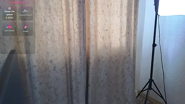 Snapshot of Sandra_Snowflake chatting on 11, 1, 2026 Sandra Snowflake online show from 11, 1, 2026