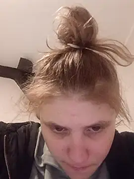 mokra olka online show from 15, 2, 2025