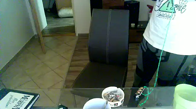 Snapshot of VickyDevilEU chatting on 7, 12, 2024 VickyDevilEU online show from 7, 12, 2024