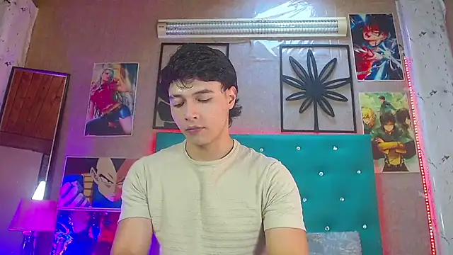 Snapshot of LiamAndrewzz chatting on 18, 1, 2026 LiamAndrewzz online show from 18, 1, 2026