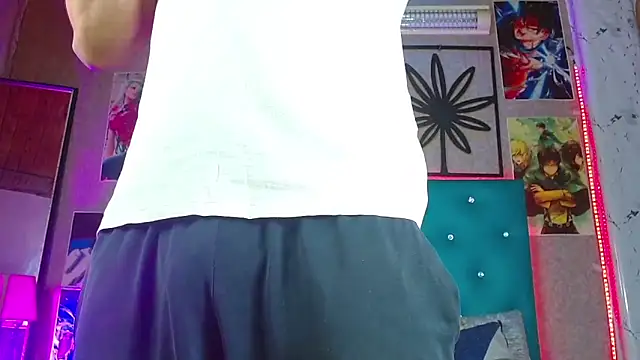 Snapshot of LiamAndrewzz chatting on 6, 2, 2026 LiamAndrewzz online show from 6, 2, 2026