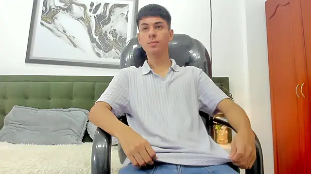 Snapshot of Johann_sex chatting on 12, 5, 2026 Johann sex online show from 12, 5, 2026