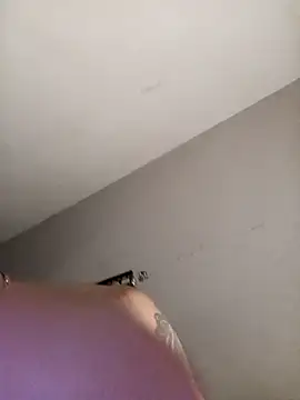 LeonRoots online show from 17, 10, 2025