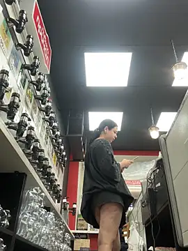 AlishaPrettyBlade online show from 8, 11, 2025