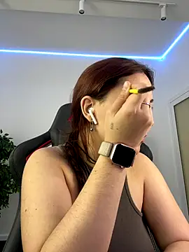 AshleySkott  online show from 5, 10, 2025