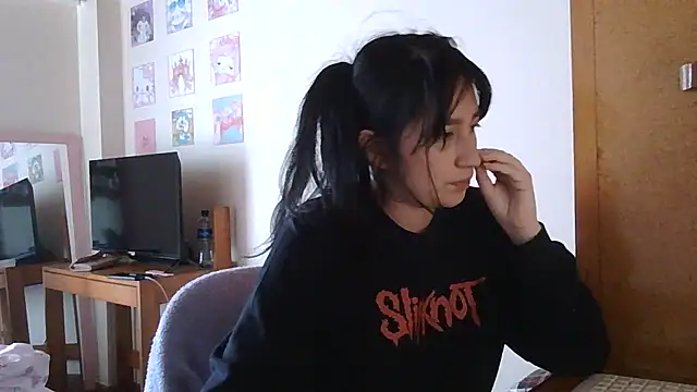 Snapshot of Arielle_lov chatting on 10, 11, 2025 Arielle lov online show from 10, 11, 2025