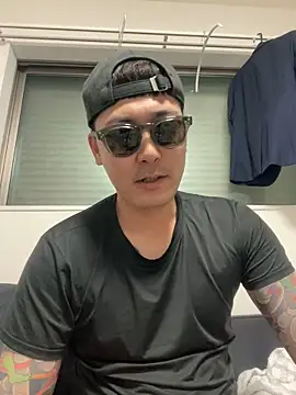 pierrot 0202 online show from 22, 3, 2025