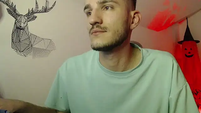 Snapshot of yoyoboy988 chatting on 21, 9, 2025 yoyoboy988 online show from 21, 9, 2025