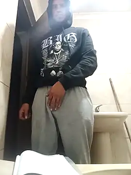 Snapshot of Quint3n chatting on 21, 11, 2025 Quint3n online show from 21, 11, 2025