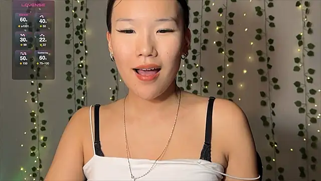 Snapshot of Asian_Vi chatting on 19, 9, 2025 Asian Vi online show from 19, 9, 2025