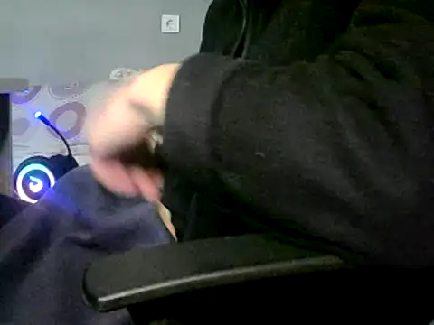 Snapshot of BaltacZ chatting on 24, 2, 2025 BaltacZ online show from 24, 2, 2025