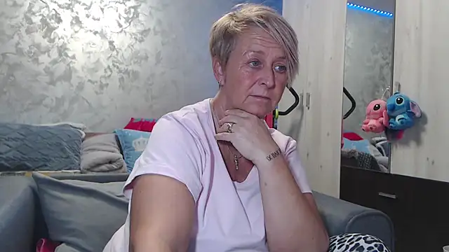 RosesandLillies online show from 10, 3, 2026