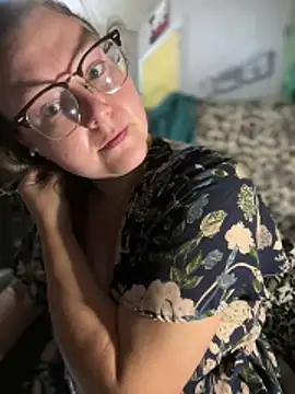 HTXBELLE online show from 27, 3, 2026