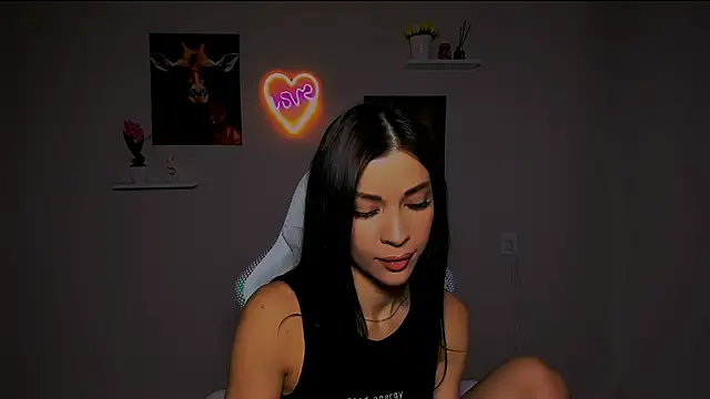 Snapshot of KetiWils chatting on 9, 3, 2025 KetiWils online show from 9, 3, 2025