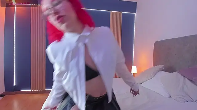 AbellaFox  online show from 21, 2, 2025