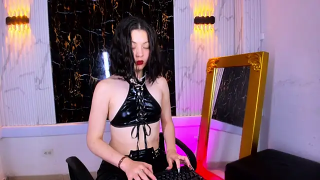 Snapshot of Guxplo_ chatting on 20, 3, 2025 Guxplo online show from 20, 3, 2025