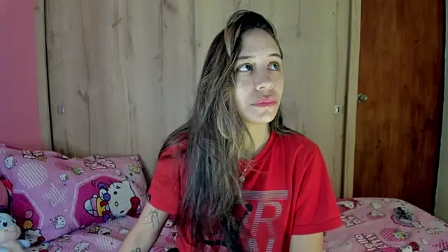 Snapshot of TANIA_06 chatting on 15, 6, 2026 TANIA 06 online show from 15, 6, 2026