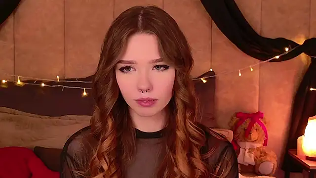 Sierra Fane online show from 22, 3, 2025