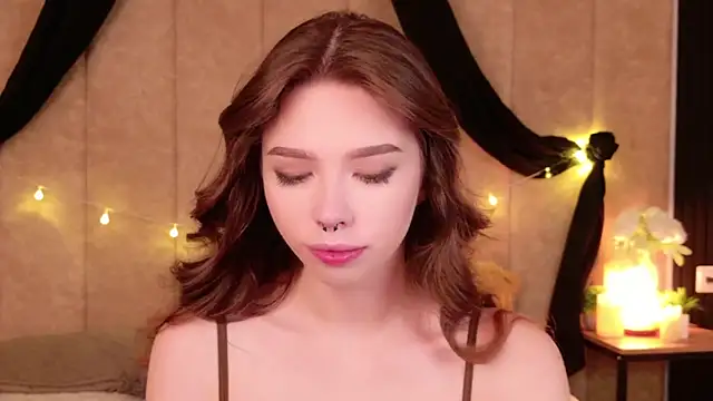 Sierra Fane online show from 11, 10, 2025