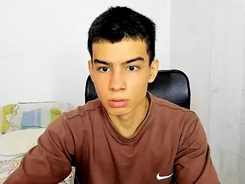 seigfried0 online show from 19, 2, 2025