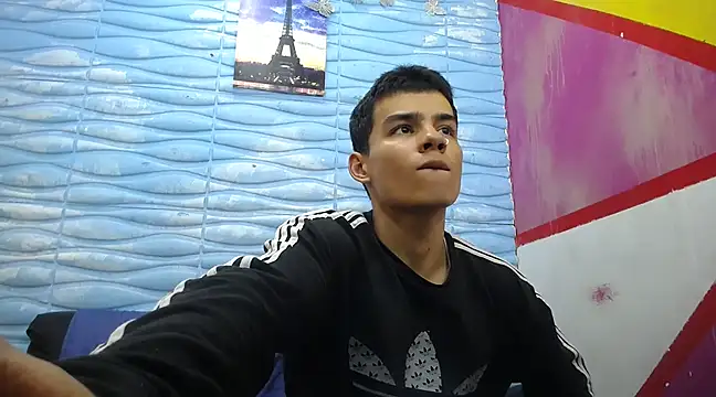 seigfried0 online show from 3, 3, 2025