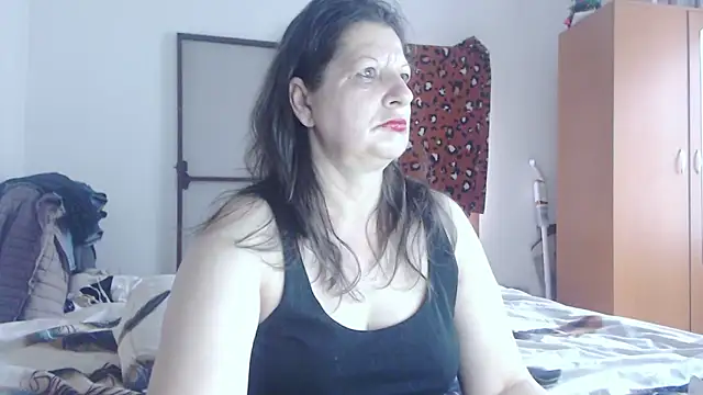 Snapshot of ExtasyMature chatting on 29, 4, 2026 ExtasyMature online show from 29, 4, 2026
