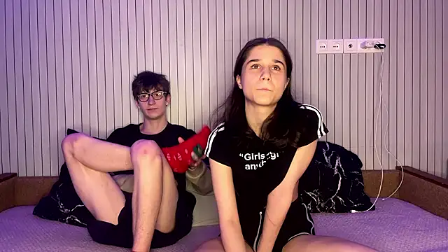 Snapshot of baby_lesi chatting on 18, 1, 2026 baby lesi online show from 18, 1, 2026