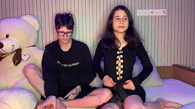 baby lesi online show from 14, 3, 2026