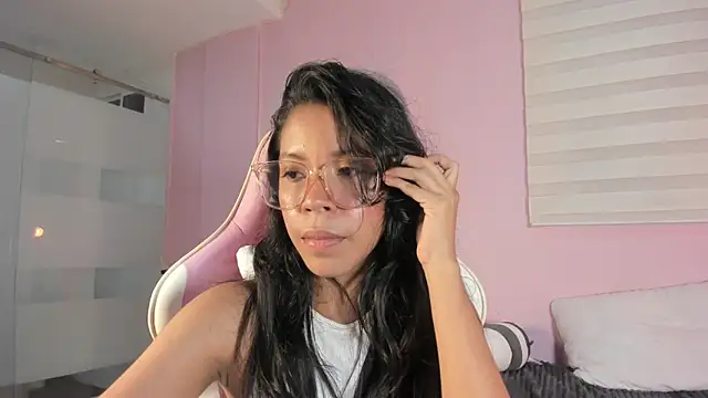 emily sweett24 online show from 15, 3, 2025